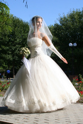 Продам свадебное платье (Астрахань) в отличном состоянии
